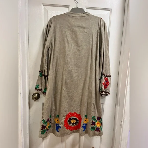 Ivy Jane boho dress with fun embroidery detail, large - Picture 3 of 9